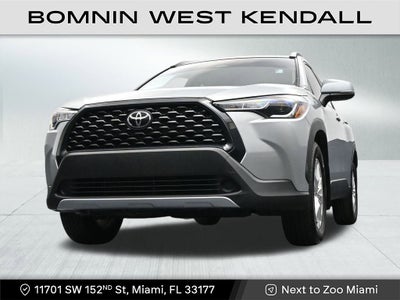 2024 Toyota Corolla Cross LE