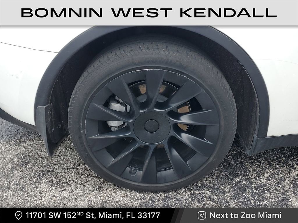 2023 Tesla Model Y Long Range