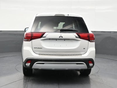 2020 Mitsubishi Outlander SE