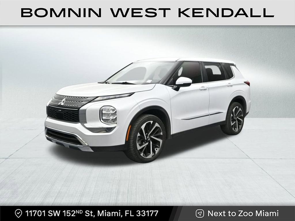 2022 Mitsubishi Outlander ES