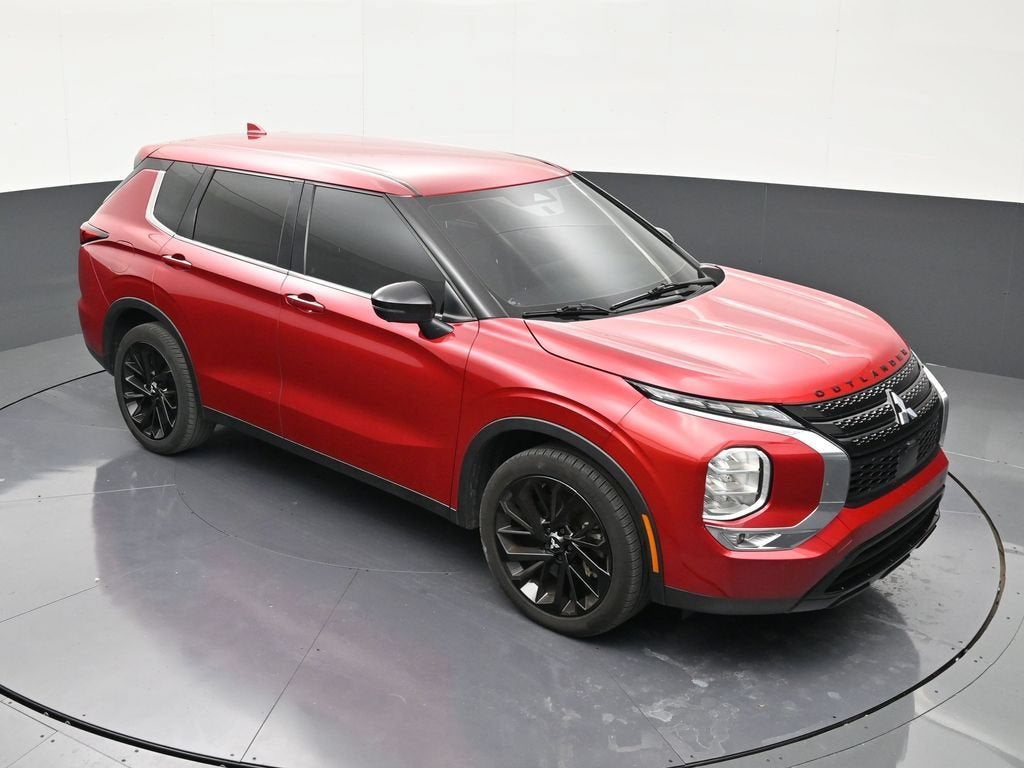 2023 Mitsubishi Outlander SE Black Edition 2WD