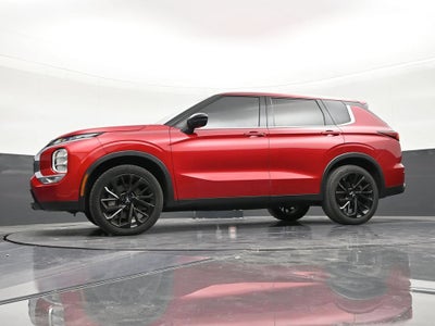 2023 Mitsubishi Outlander SE Black Edition 2WD