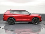 2023 Mitsubishi Outlander SE Black Edition 2WD