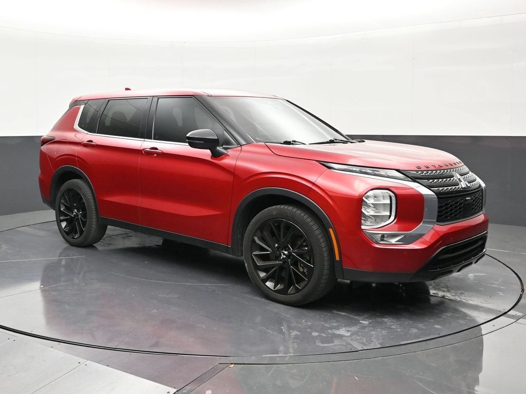 2023 Mitsubishi Outlander SE Black Edition 2WD