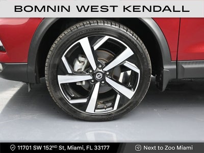 2022 Nissan Rogue Sport SL