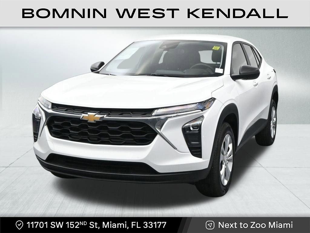 2025 Chevrolet Trax LS