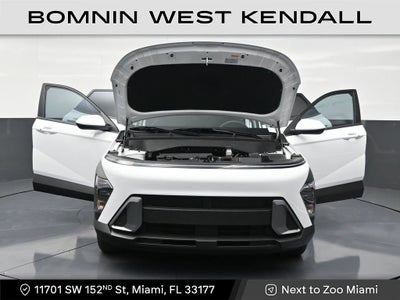 2024 Hyundai Kona SE