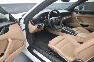2022 Porsche 911 Carrera