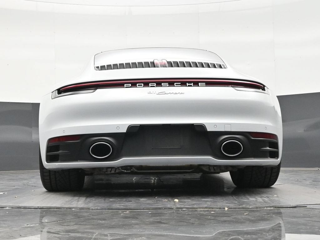 2022 Porsche 911 Carrera