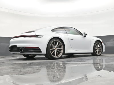 2022 Porsche 911 Carrera