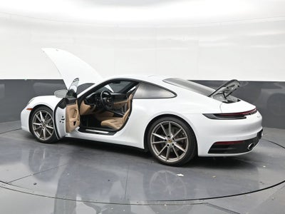 2022 Porsche 911 Carrera