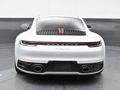 2022 Porsche 911 Carrera