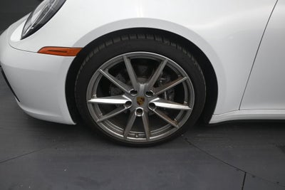 2022 Porsche 911 Carrera
