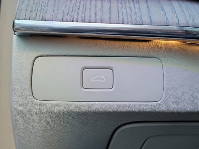 2023 Volvo XC90 Plus