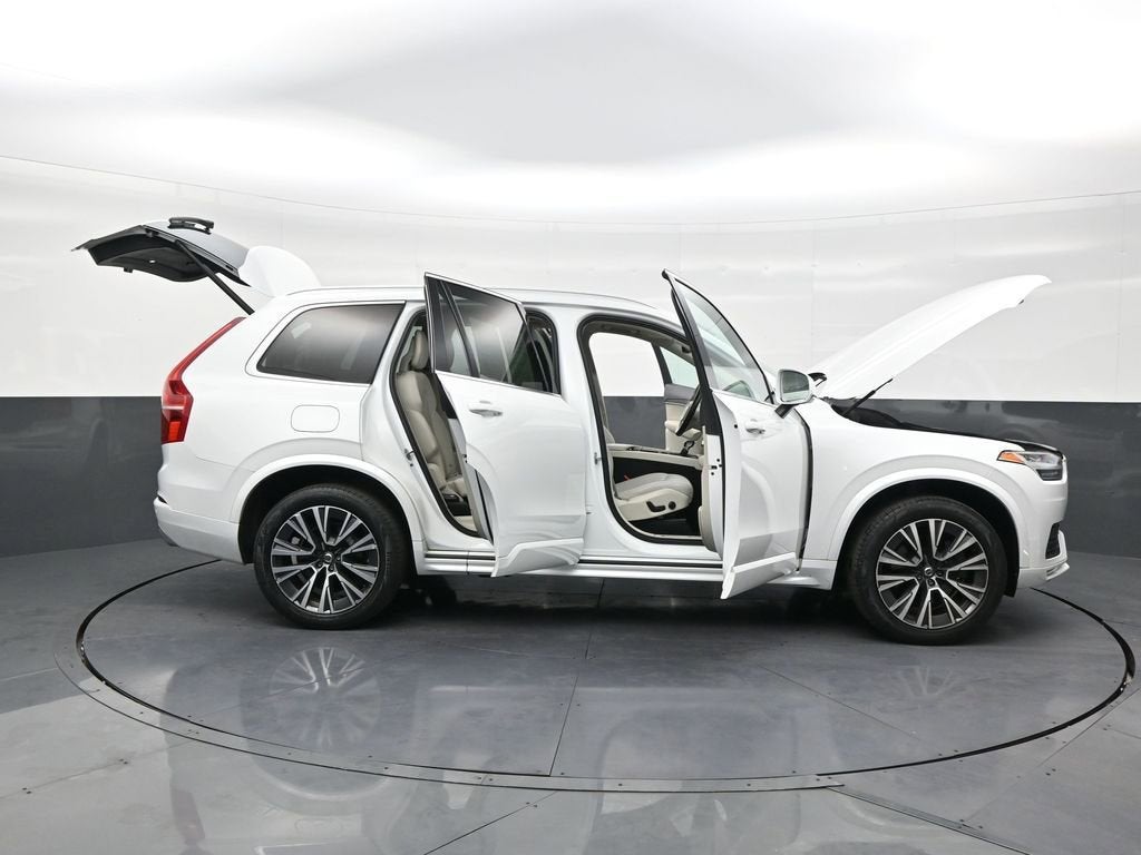 2020 Volvo XC90 Momentum