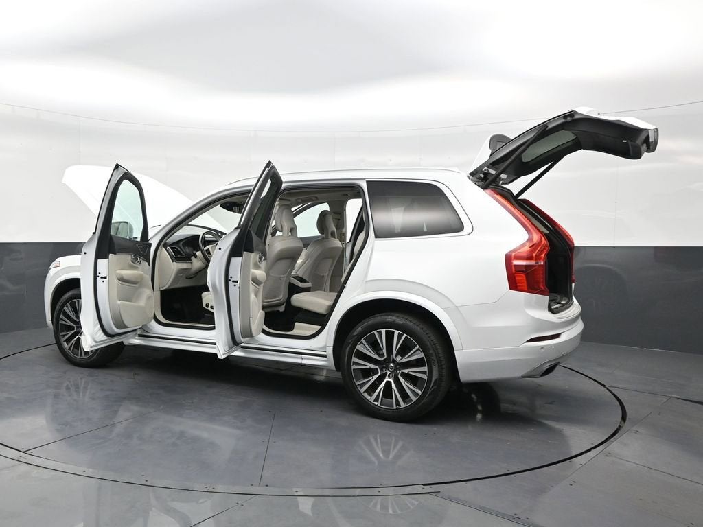 2020 Volvo XC90 Momentum