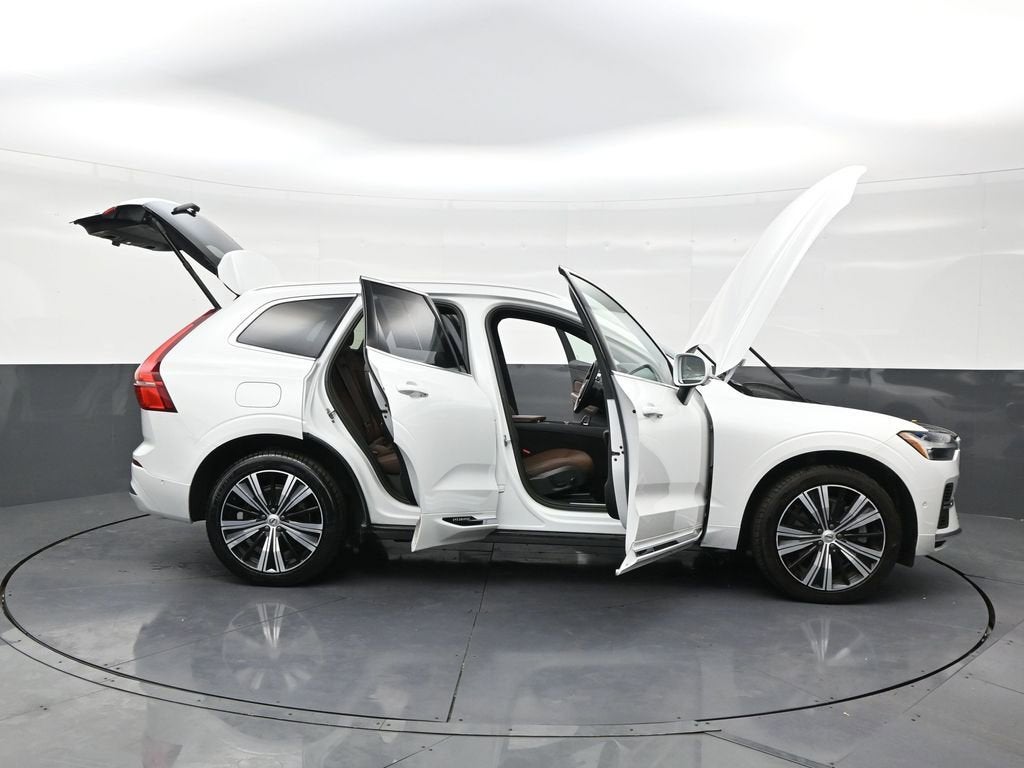 2023 Volvo XC60 Recharge Plug-In Hyb Plus Bright Theme