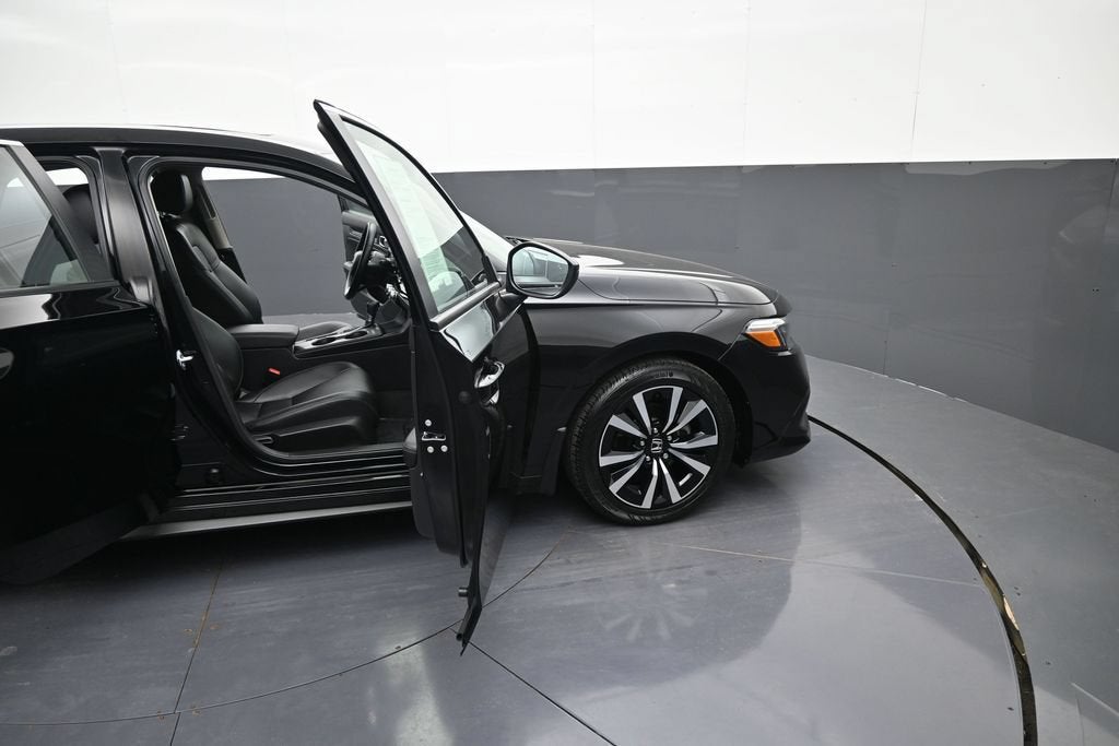 2024 Honda Civic Hatchback EX-L