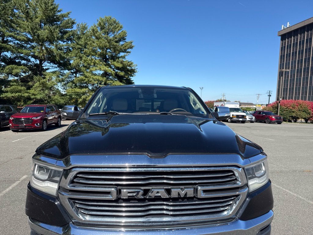 2019 RAM 1500 Laramie Crew Cab 4x4 6'4" Box