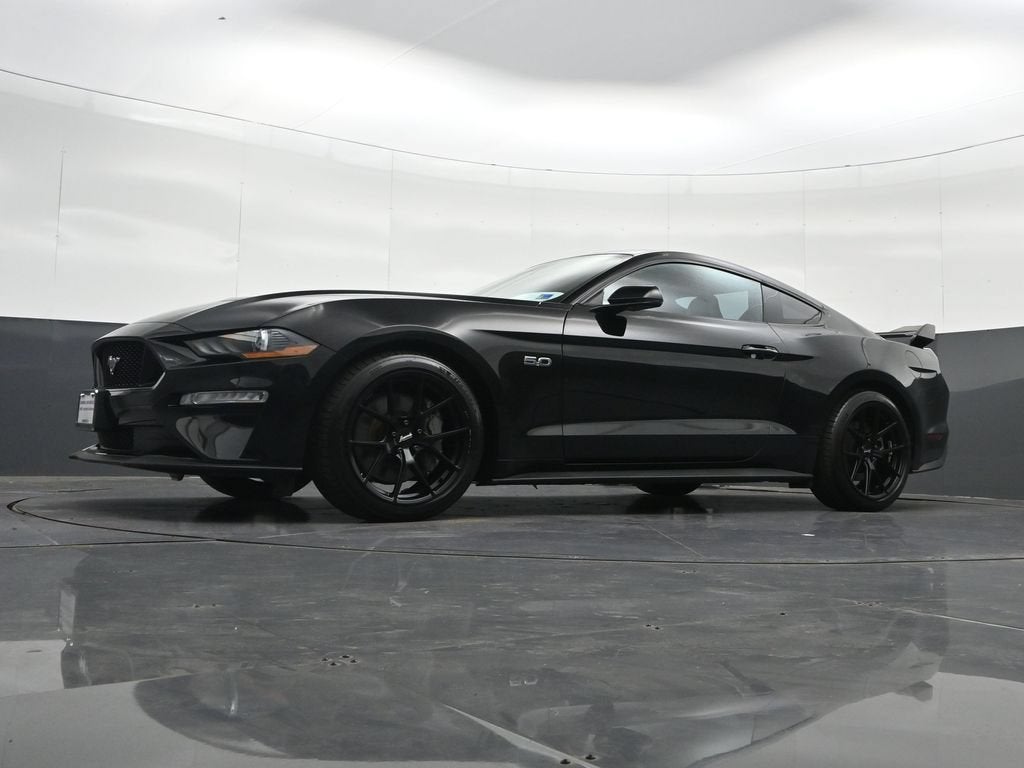 2022 Ford Mustang GT Premium Fastback