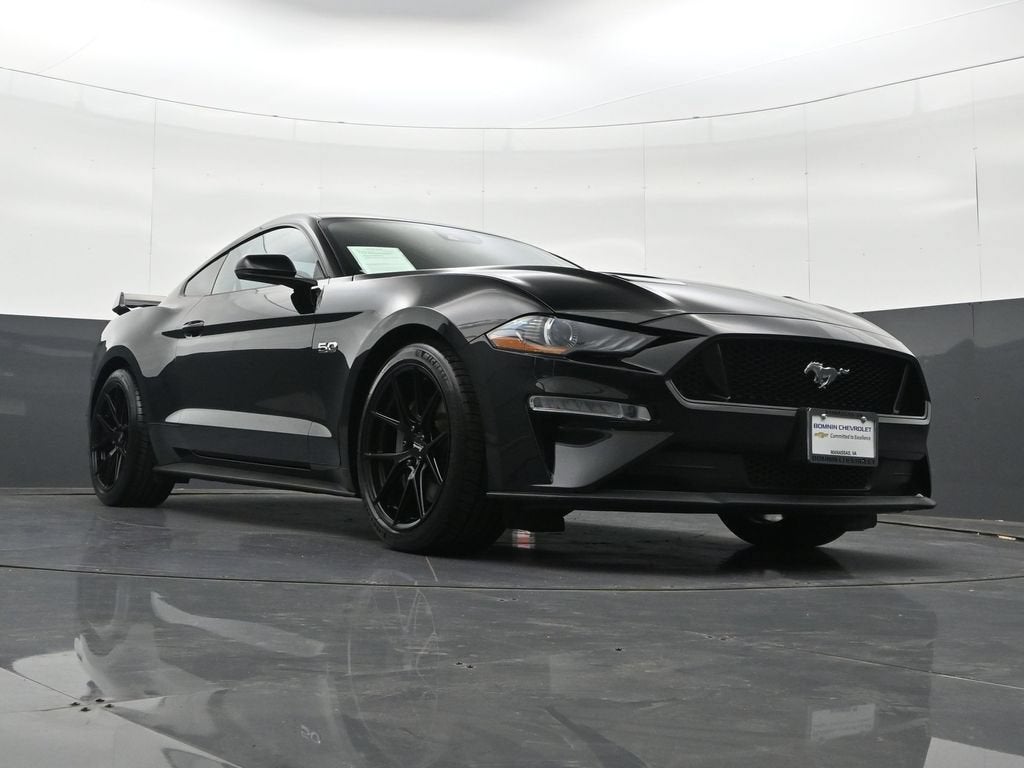 2022 Ford Mustang GT Premium Fastback