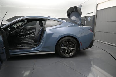 2025 Ford Mustang Dark Horse Fastback