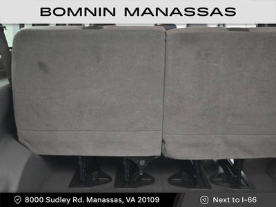 2024 Chevrolet Express Passenger 3500 1LT