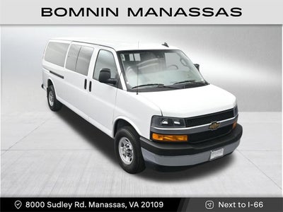 2024 Chevrolet Express Passenger 3500 1LT