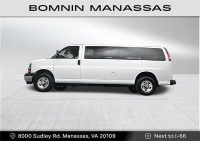 2024 Chevrolet Express Passenger 3500 1LT