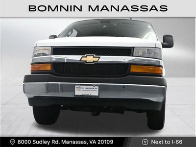 2024 Chevrolet Express Passenger 3500 1LT