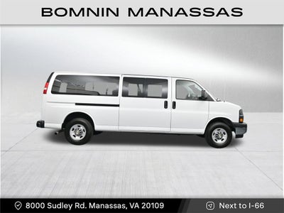 2024 Chevrolet Express Passenger 3500 1LT