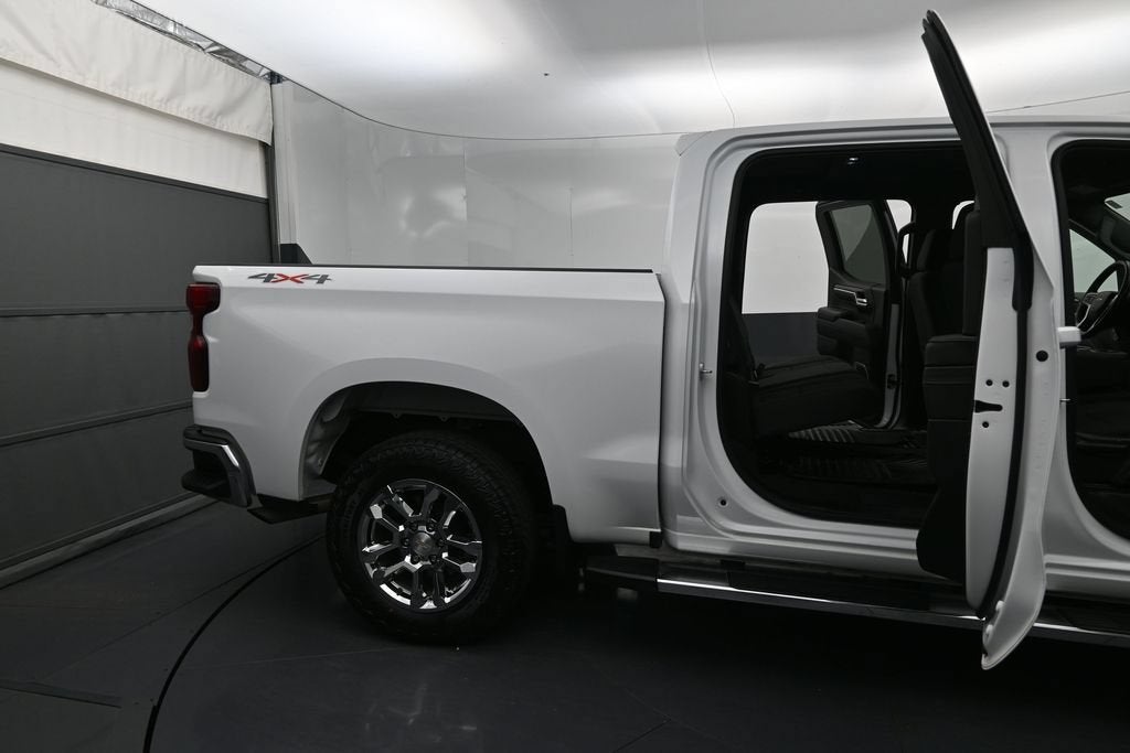2022 Chevrolet Silverado 1500 LT (2FL)