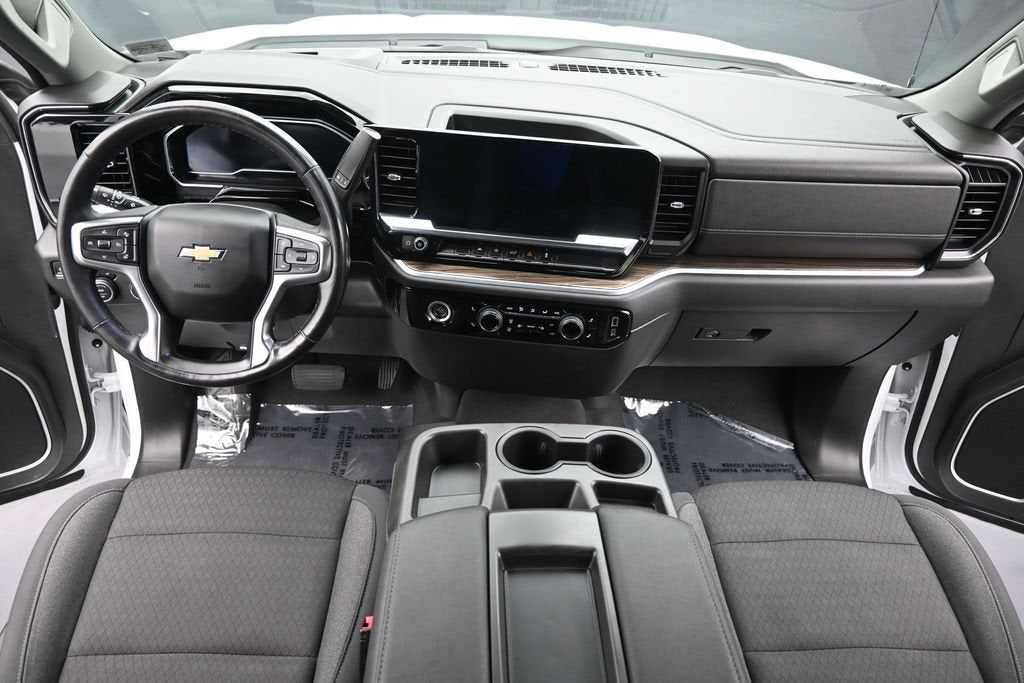 2022 Chevrolet Silverado 1500 LT (2FL)