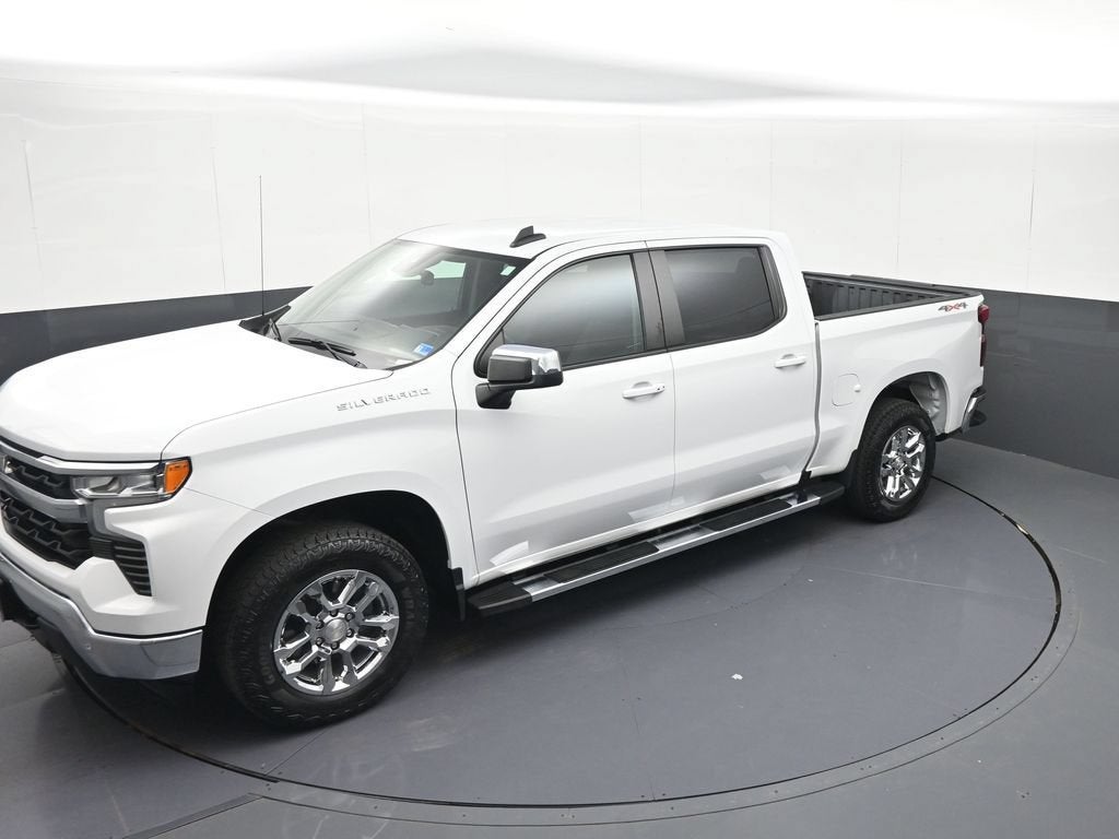 2022 Chevrolet Silverado 1500 LT (2FL)