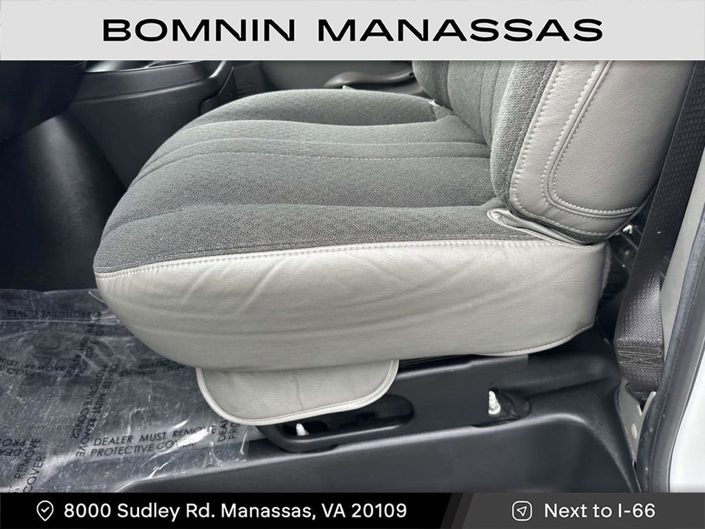 2023 Chevrolet Express Cargo 2500 WT