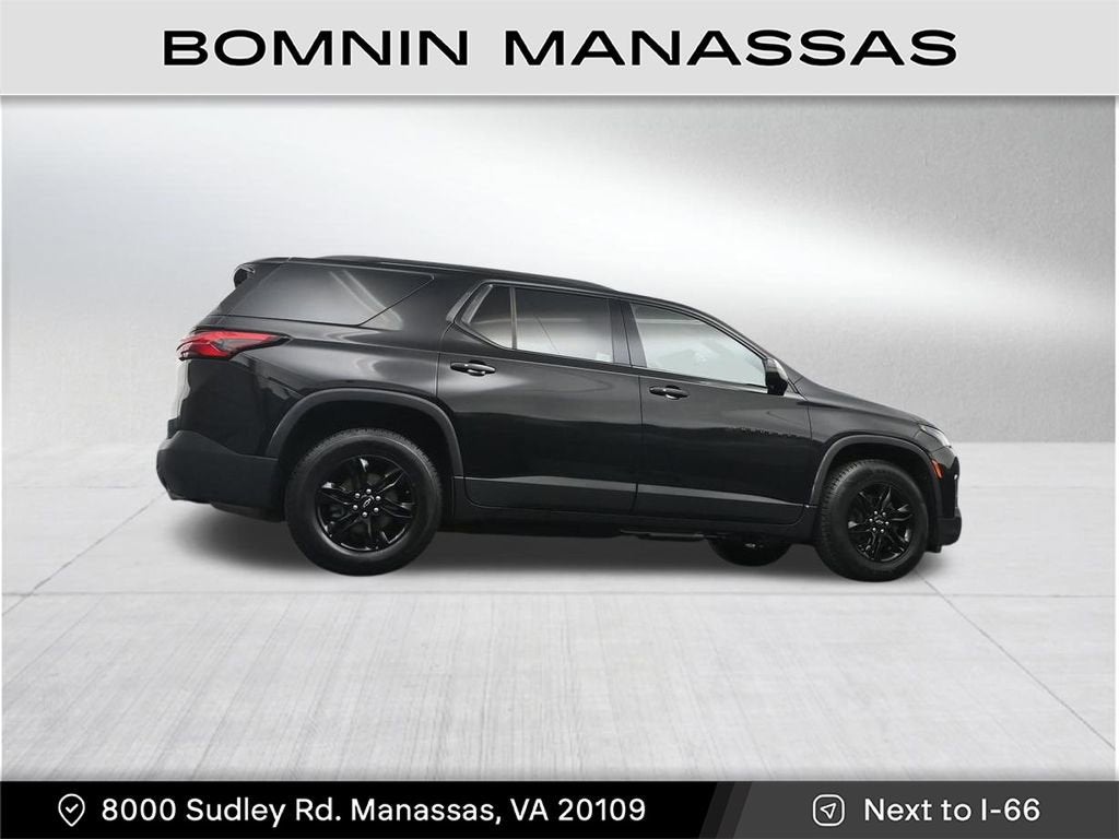 2022 Chevrolet Traverse LS