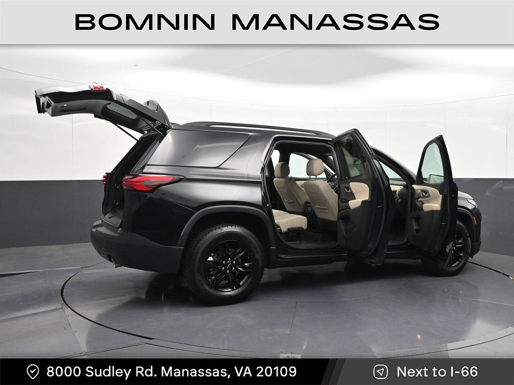 2022 Chevrolet Traverse LS