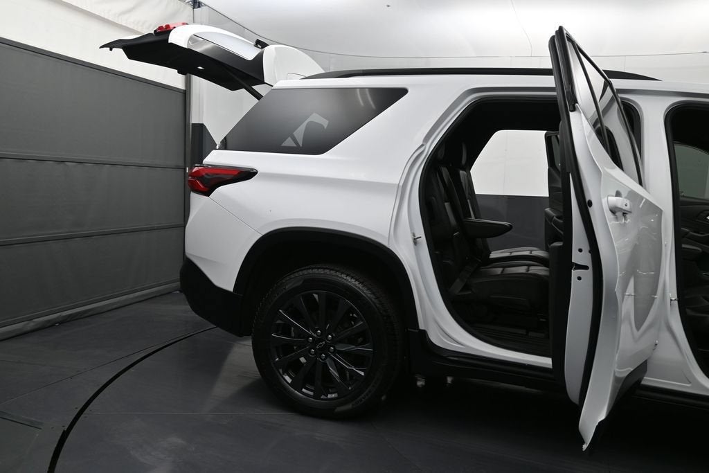 2022 Chevrolet Traverse RS
