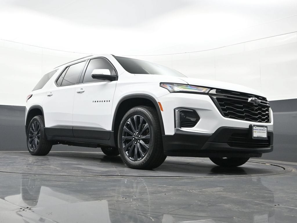 2022 Chevrolet Traverse RS