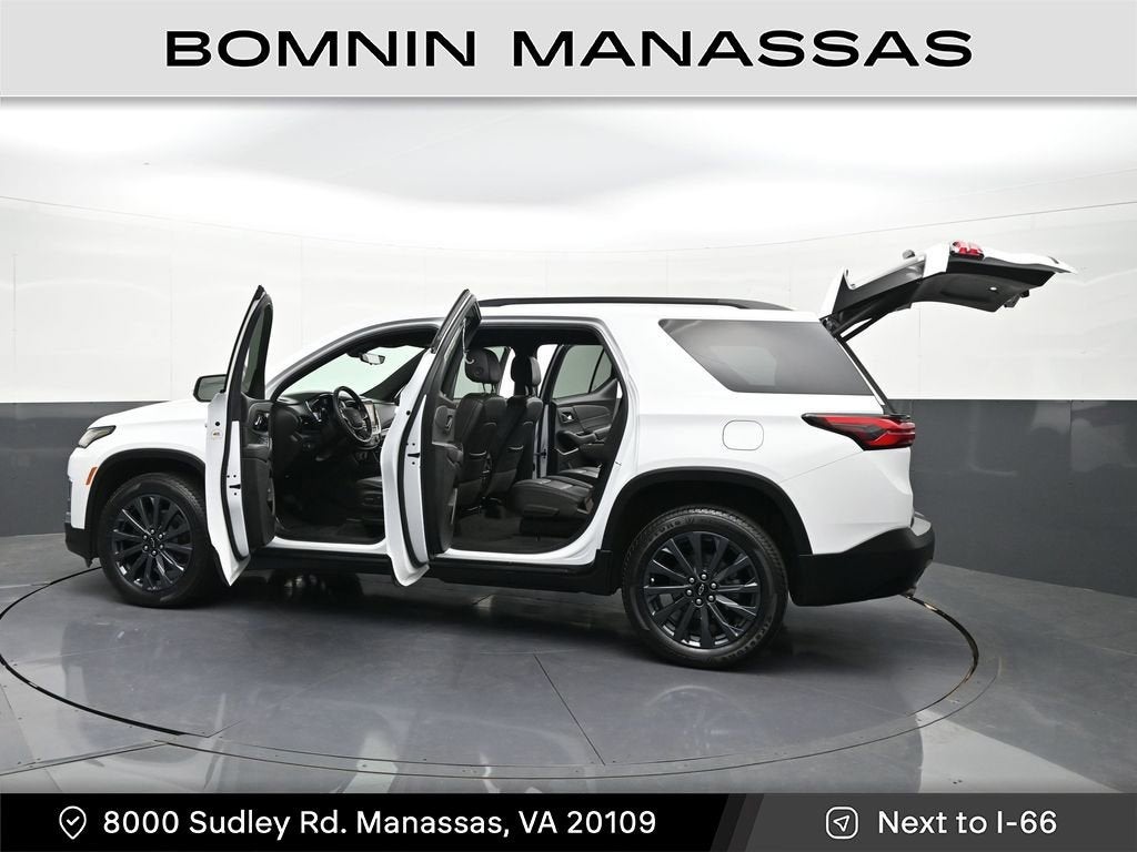 2022 Chevrolet Traverse RS