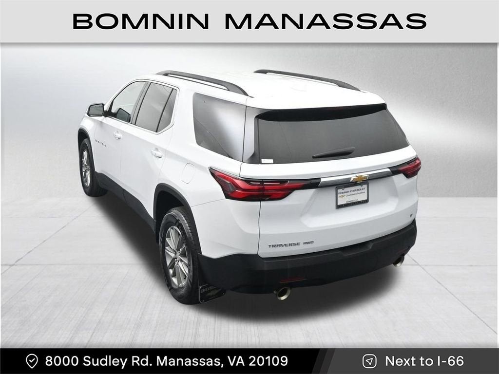 2023 Chevrolet Traverse LT Cloth