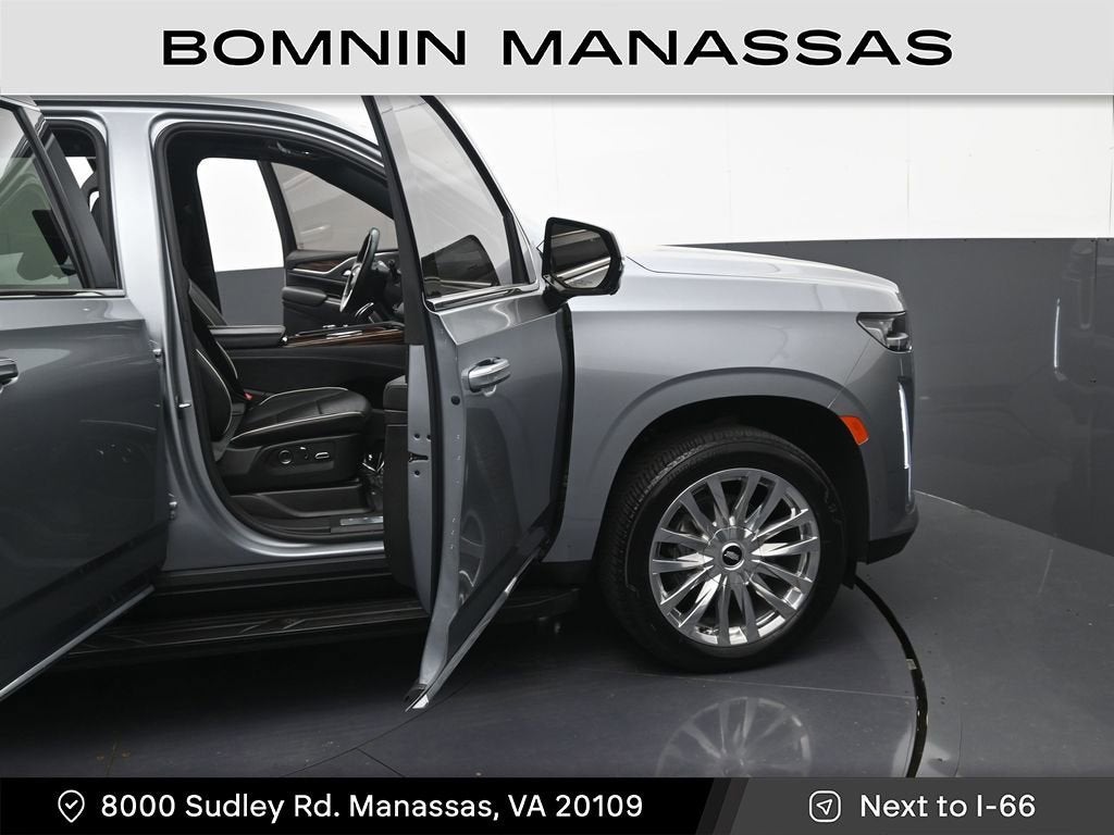 2024 Cadillac Escalade ESV Premium Luxury