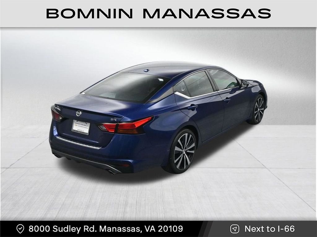 2022 Nissan Altima 2.5 SR