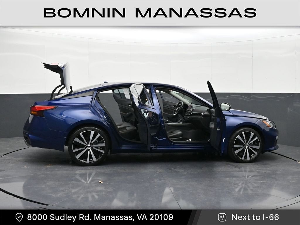 2022 Nissan Altima 2.5 SR