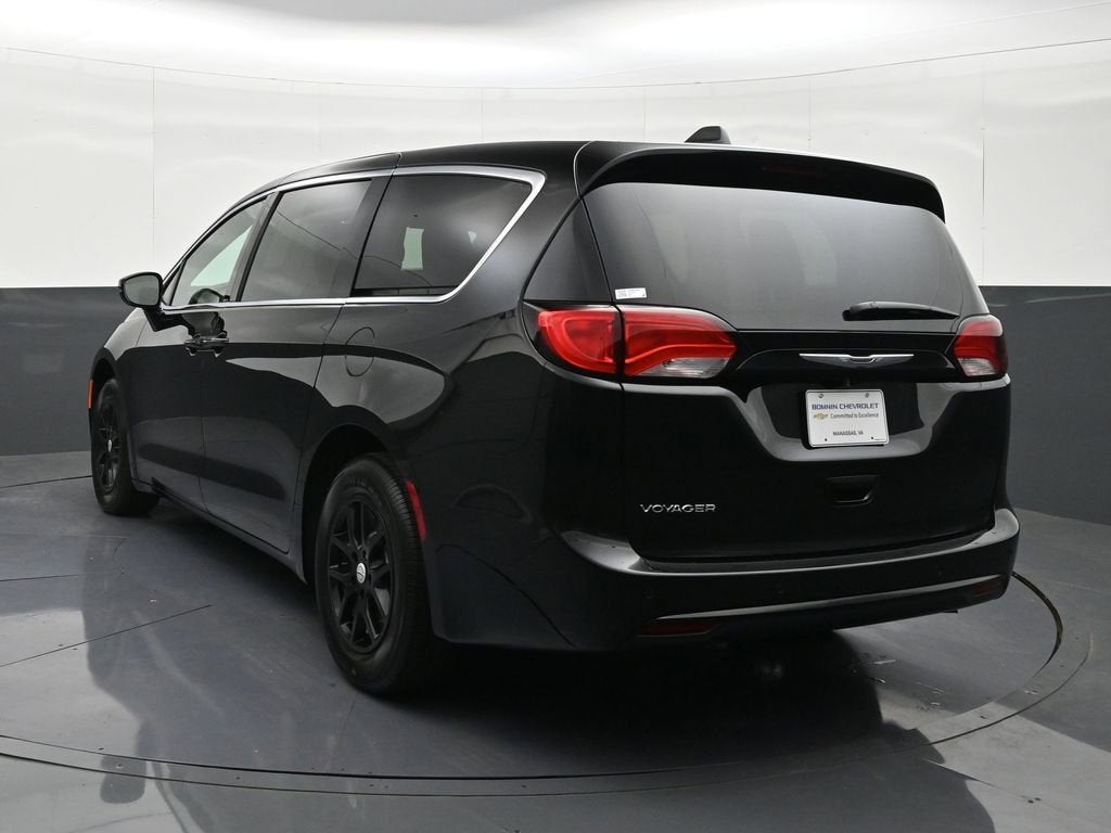 2026 Chrysler Voyager LX