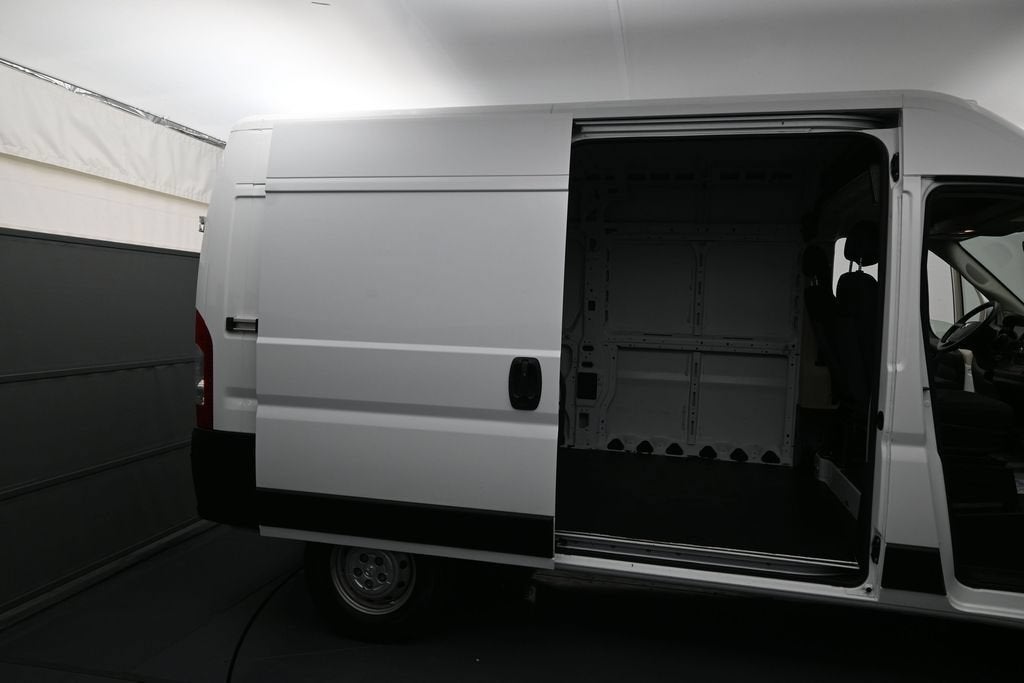 2021 RAM ProMaster 1500 Cargo Van High Roof 136" WB