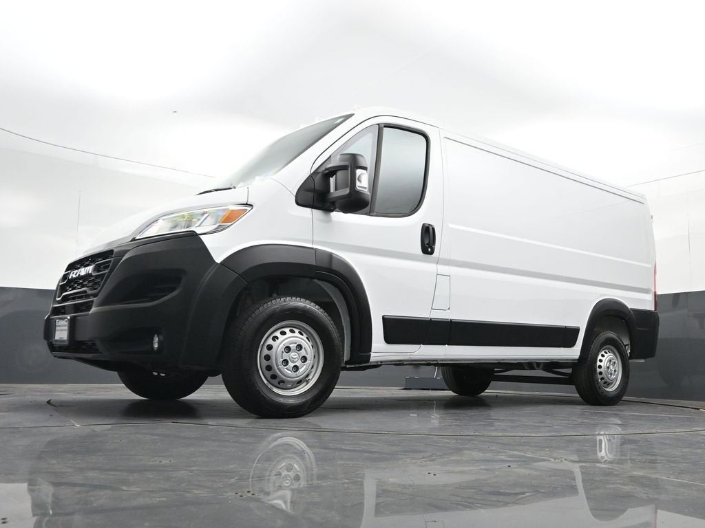 2025 RAM ProMaster 2500 Cargo Van Tradesman Low Roof 136" WB w/Pass Seat