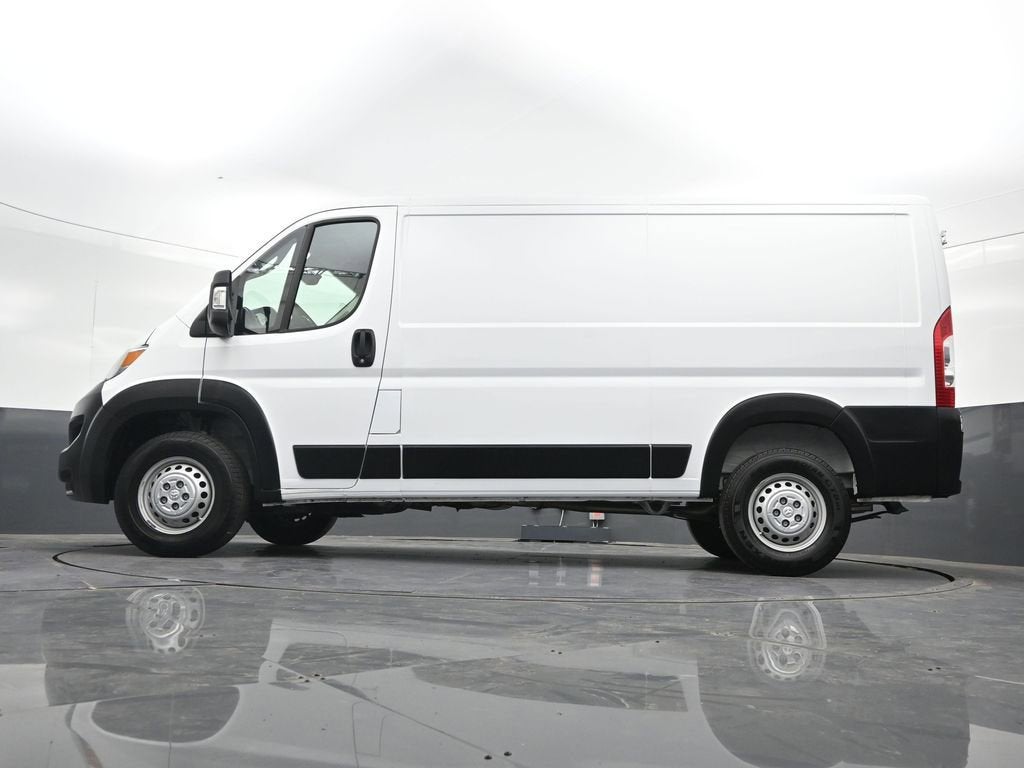 2025 RAM ProMaster 2500 Cargo Van Tradesman Low Roof 136" WB w/Pass Seat