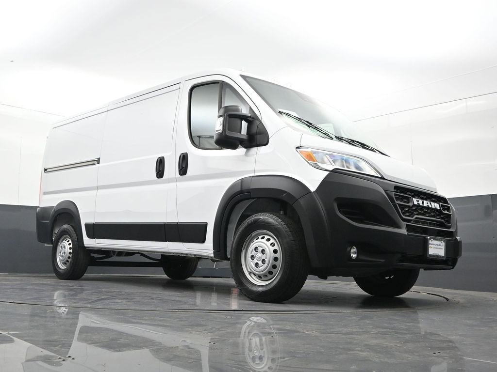 2025 RAM ProMaster 2500 Cargo Van Tradesman Low Roof 136" WB w/Pass Seat
