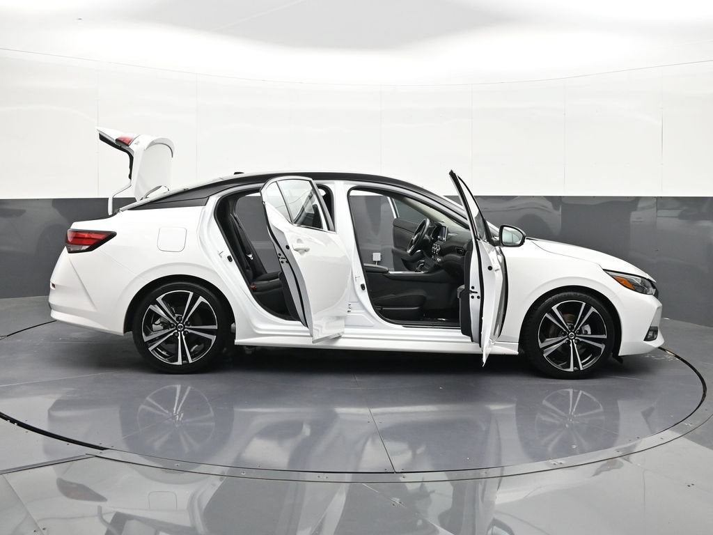 2023 Nissan Sentra SR Xtronic CVT